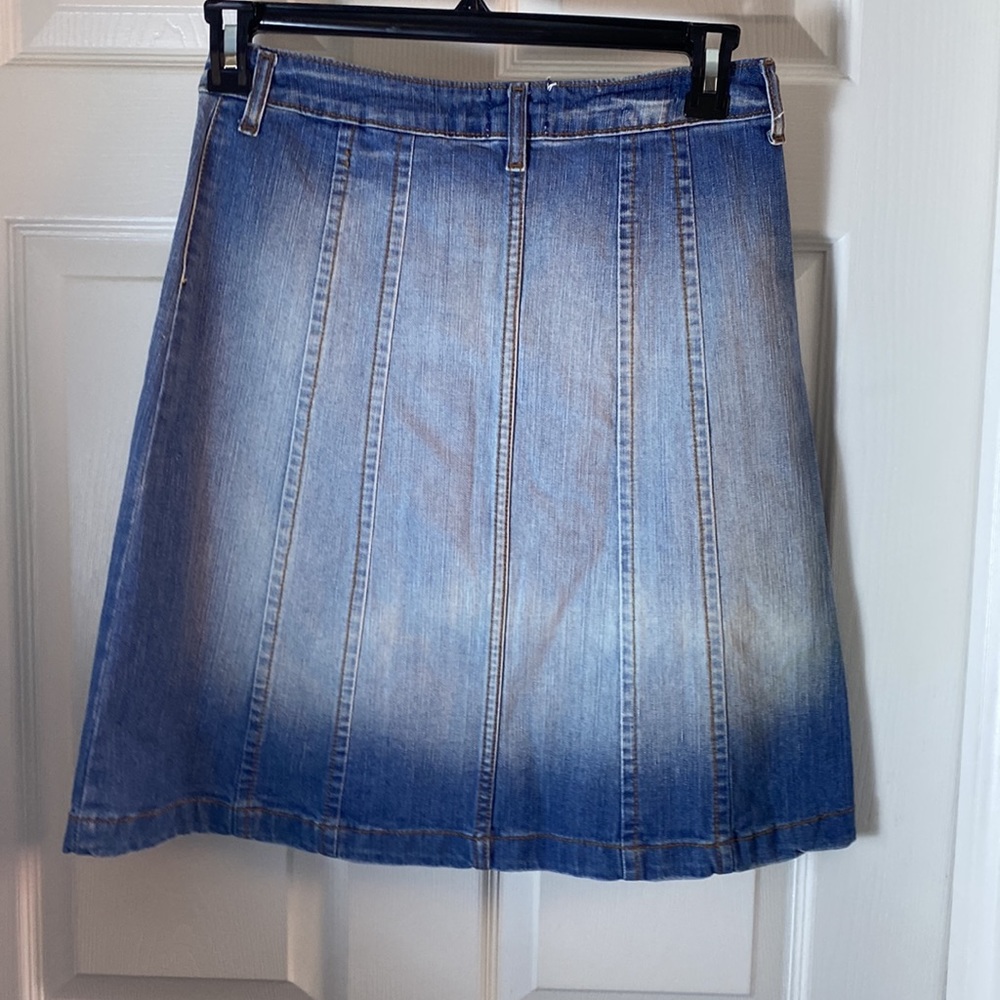 L.O.G.G. Blue Denim Skirt Midi Length Jean Light wash Button front Closure - Picture 4 of 7